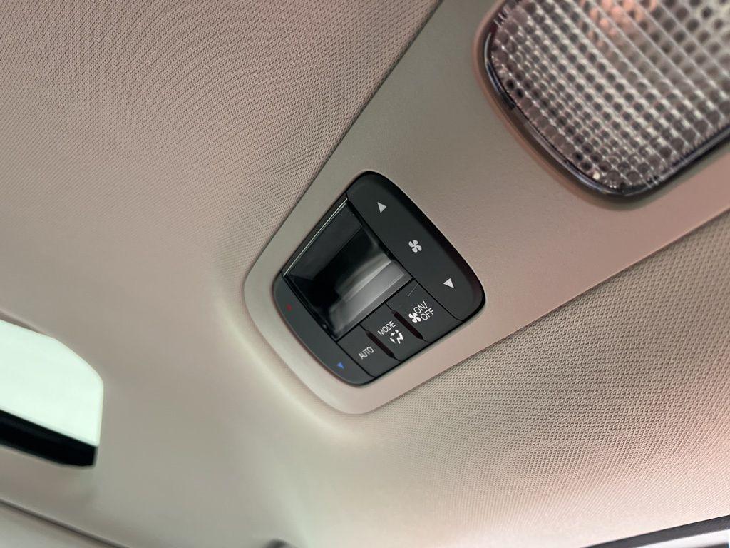 new 2026 Honda Odyssey car, priced at $53,205