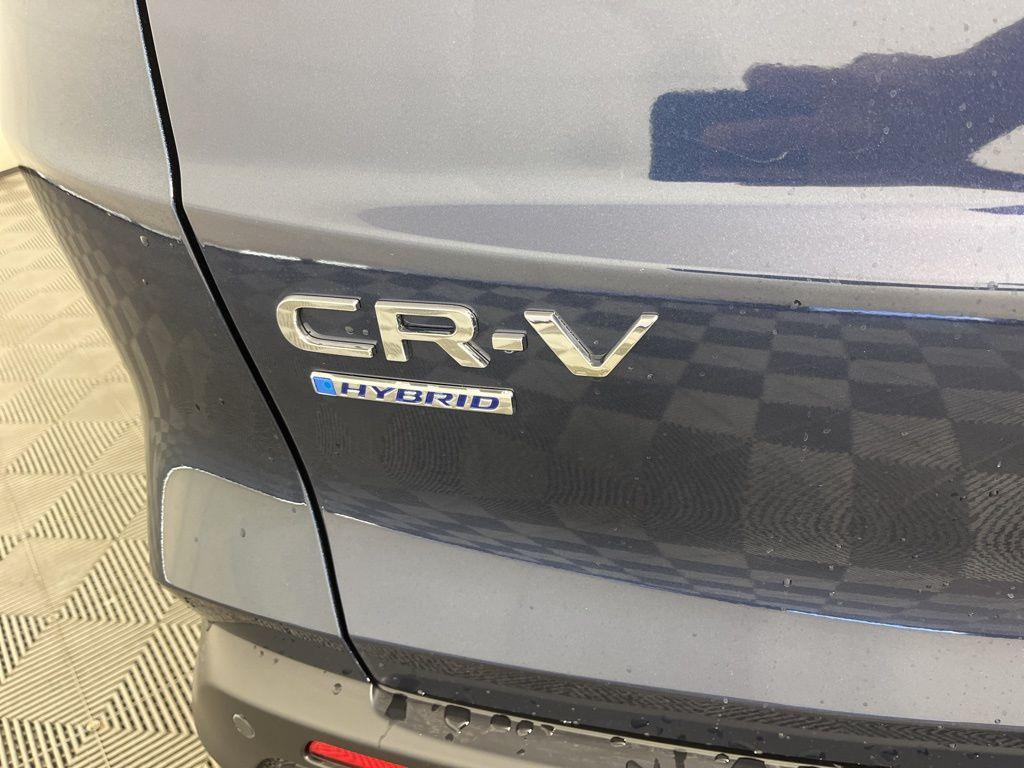 new 2025 Honda CR-V Hybrid car, priced at $39,045