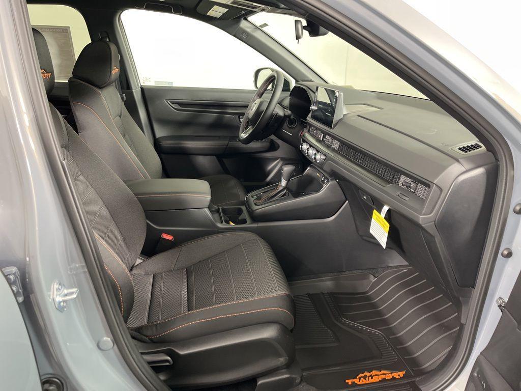 new 2026 Honda CR-V Hybrid car, priced at $40,675