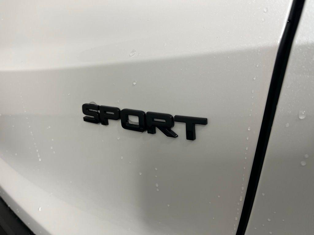 new 2026 Honda CR-V Hybrid car, priced at $40,630