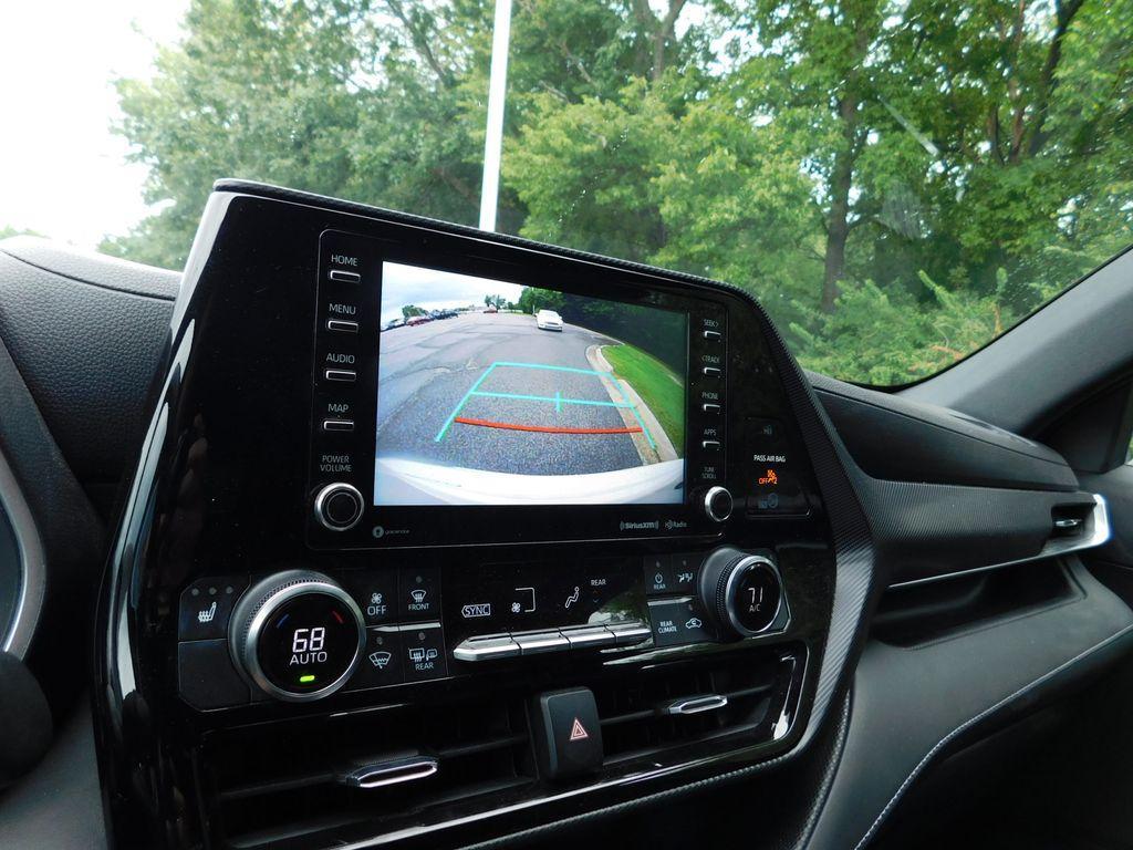 used 2021 Toyota Highlander car, priced at $30,187