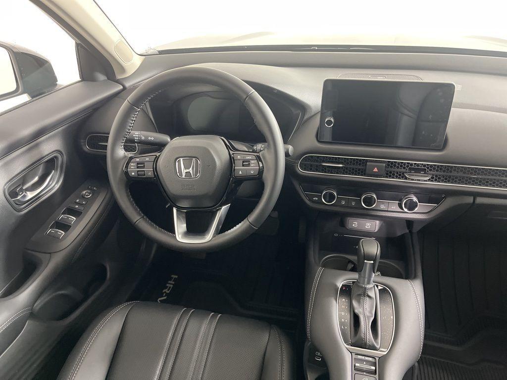 new 2026 Honda HR-V car, priced at $32,945