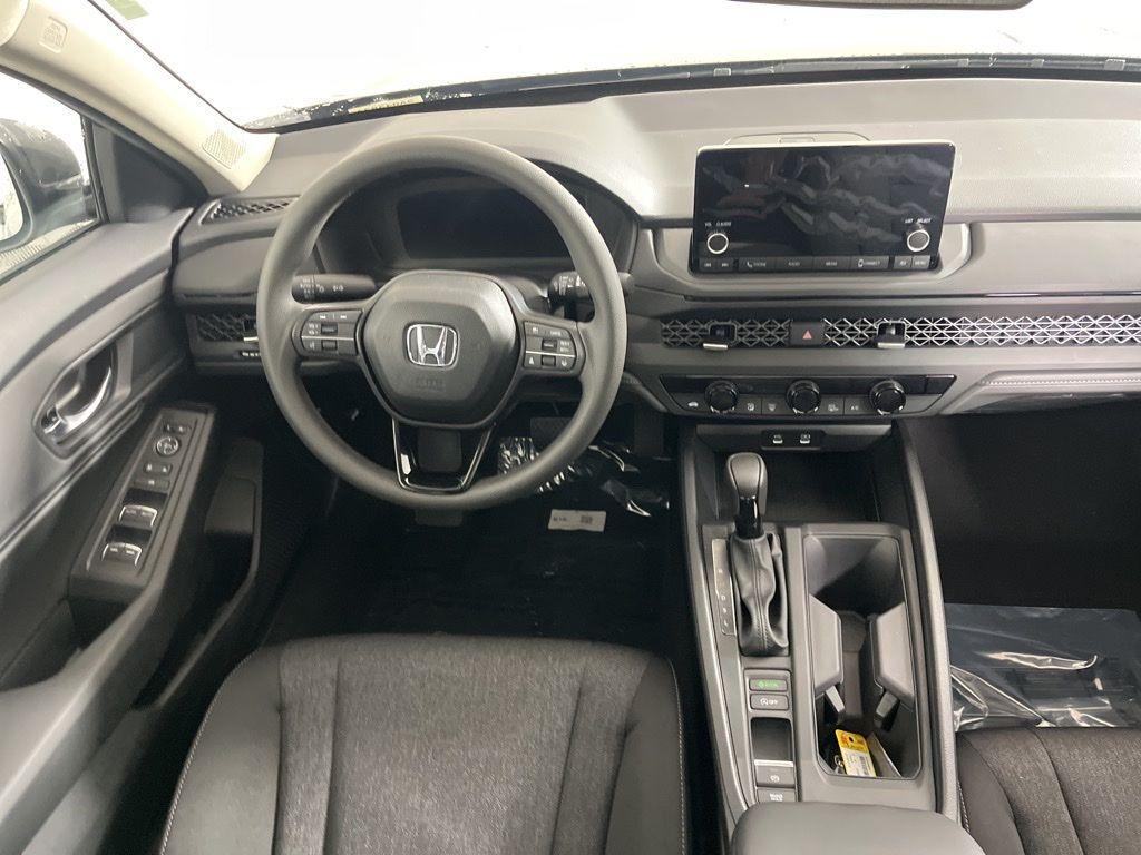 new 2025 Honda Accord car, priced at $30,674