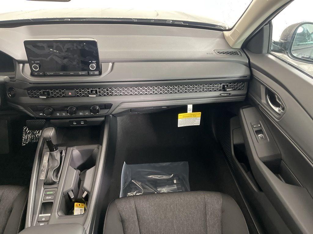 new 2025 Honda Accord car, priced at $30,674