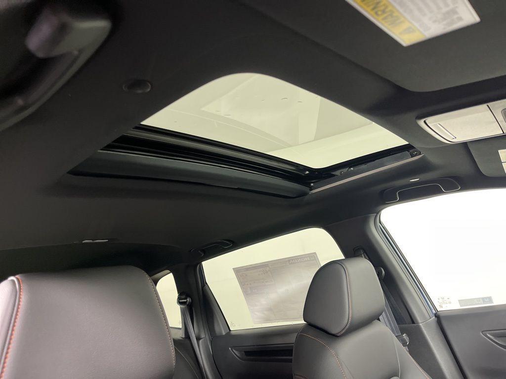 new 2026 Honda CR-V Hybrid car, priced at $40,175