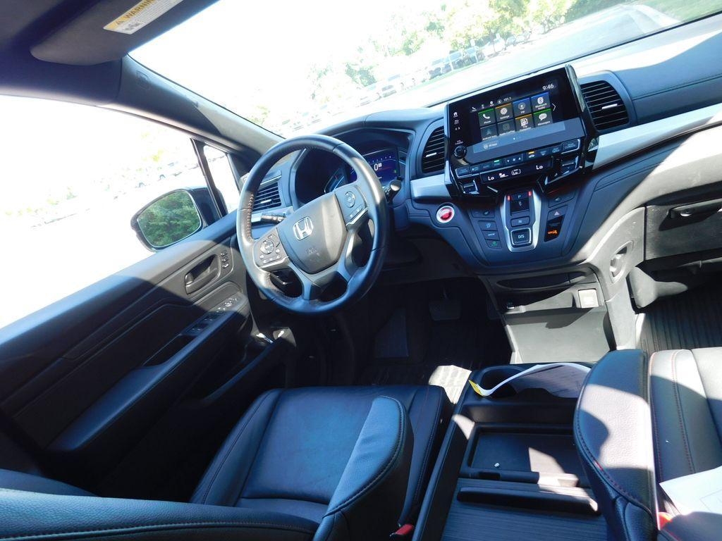 used 2023 Honda Odyssey car, priced at $35,701