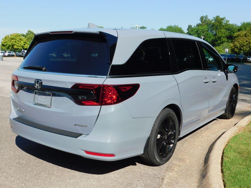 used 2023 Honda Odyssey car, priced at $35,701