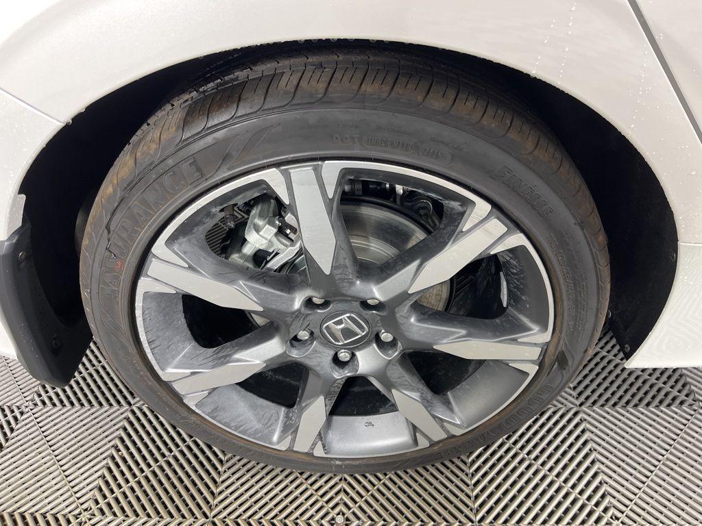 new 2026 Honda Civic Hybrid car, priced at $35,145