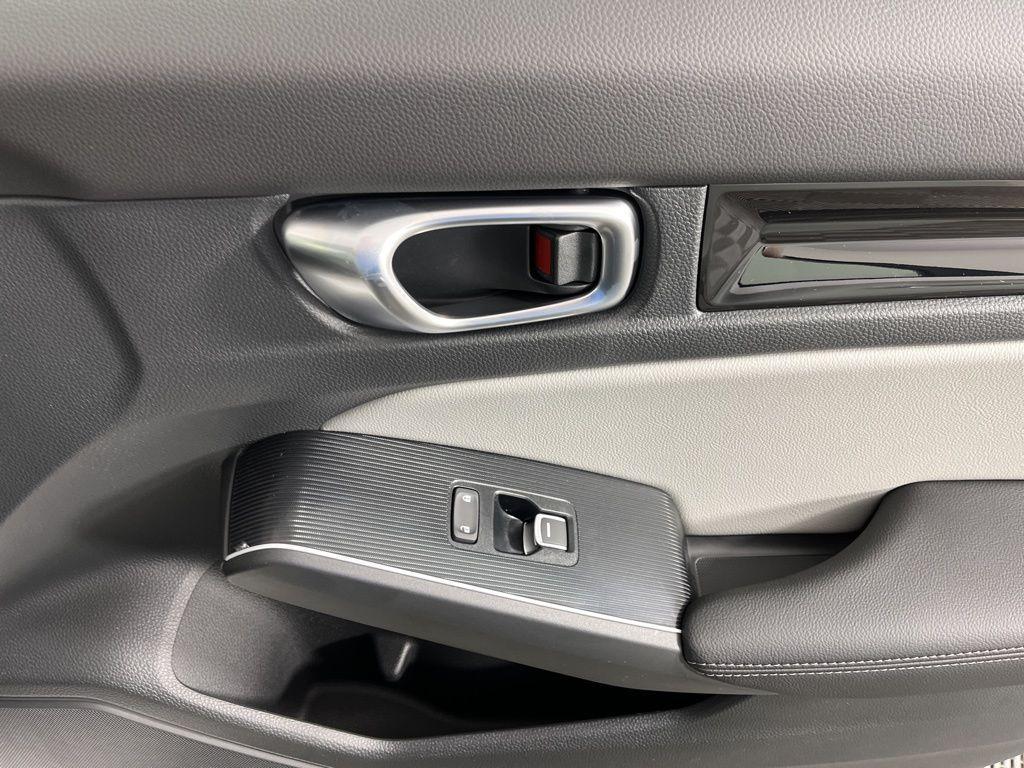 new 2026 Honda Civic Hybrid car, priced at $35,145