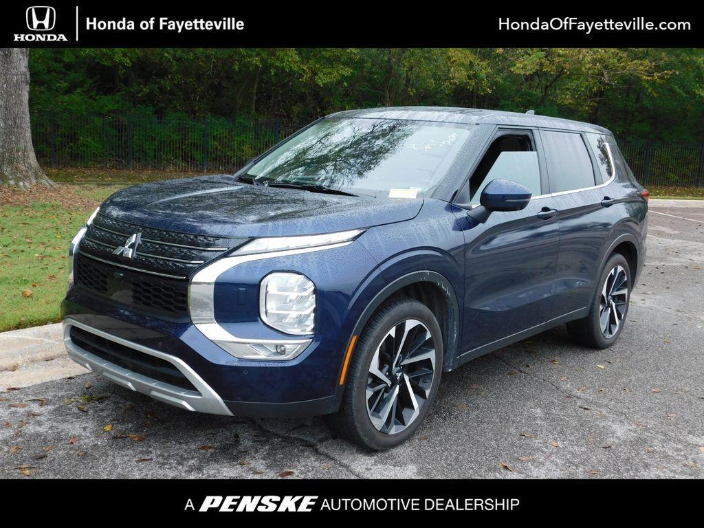 used 2024 Mitsubishi Outlander car, priced at $26,577