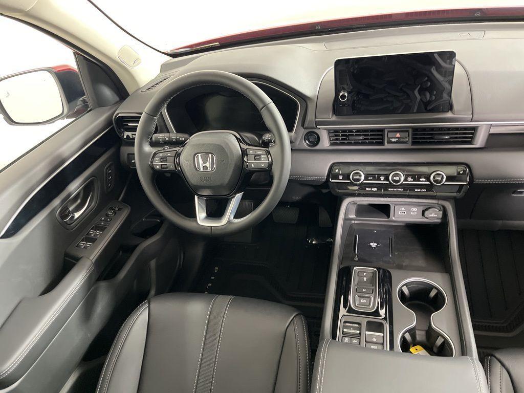 new 2025 Honda Pilot car, priced at $49,405