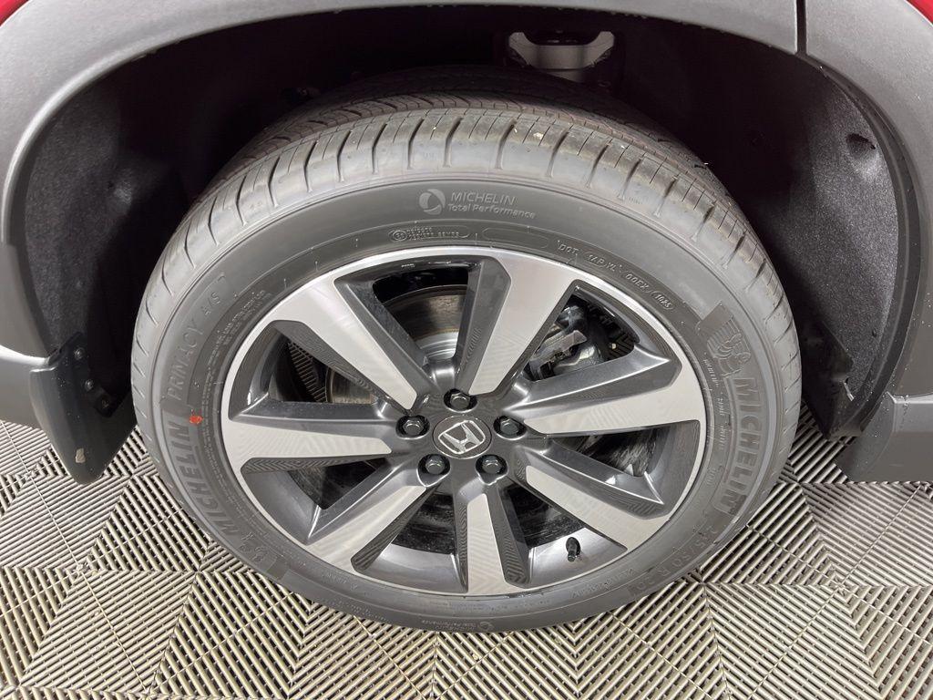 new 2025 Honda Pilot car, priced at $49,405