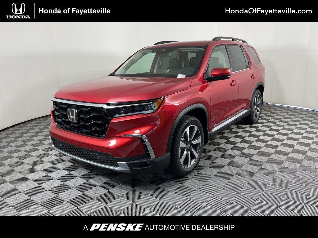 new 2025 Honda Pilot car, priced at $49,405