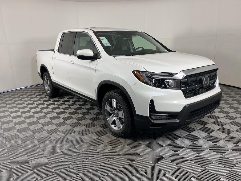new 2025 Honda Ridgeline car, priced at $44,322
