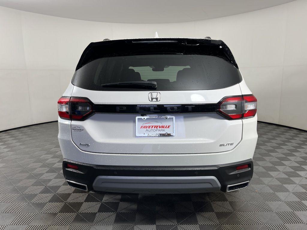 used 2023 Honda Pilot car, priced at $42,997