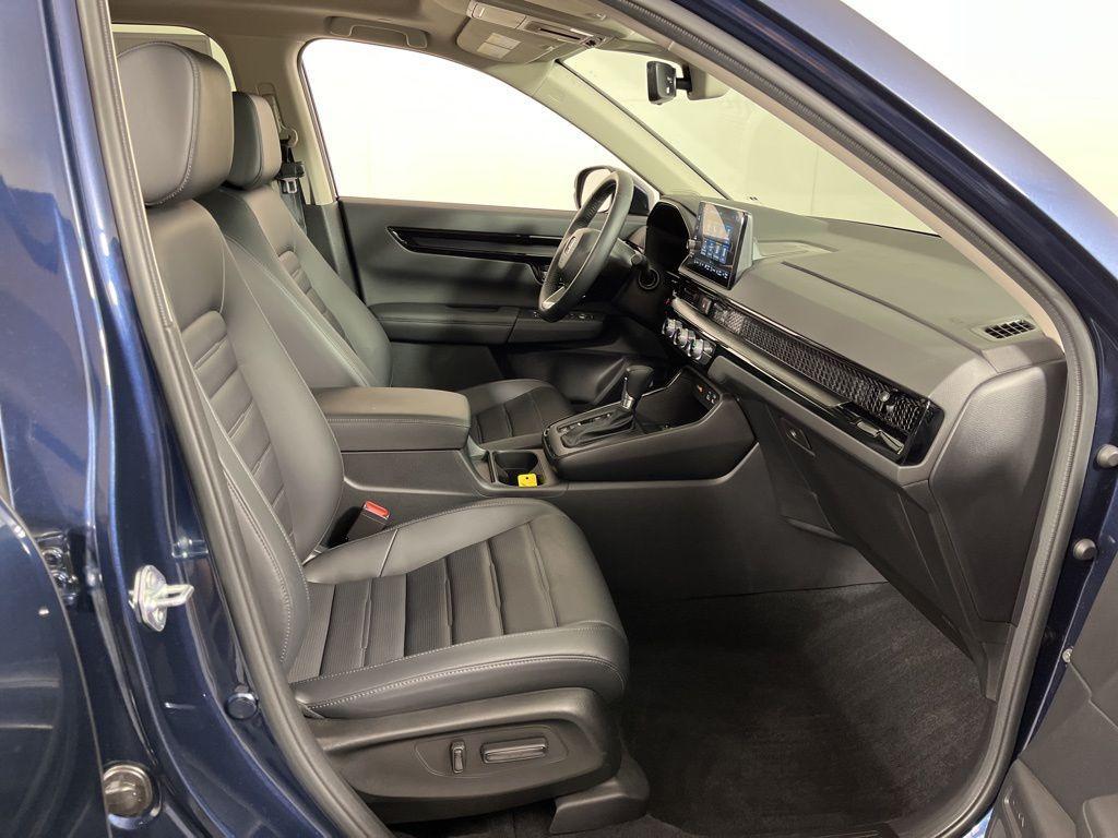 used 2023 Honda CR-V car, priced at $32,330