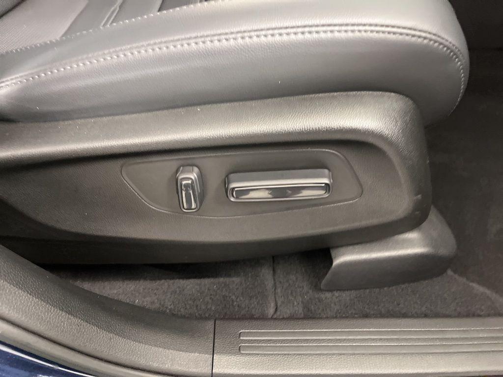 used 2023 Honda CR-V car, priced at $32,330