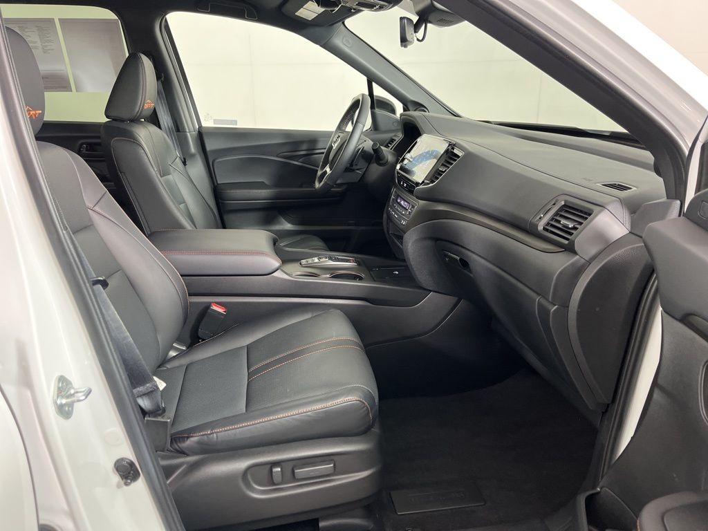 used 2024 Honda Ridgeline car, priced at $39,692