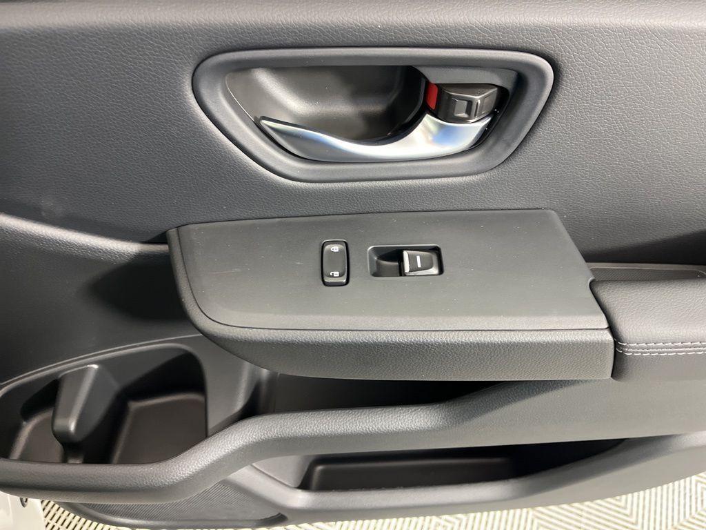 new 2025 Honda Pilot car, priced at $46,180