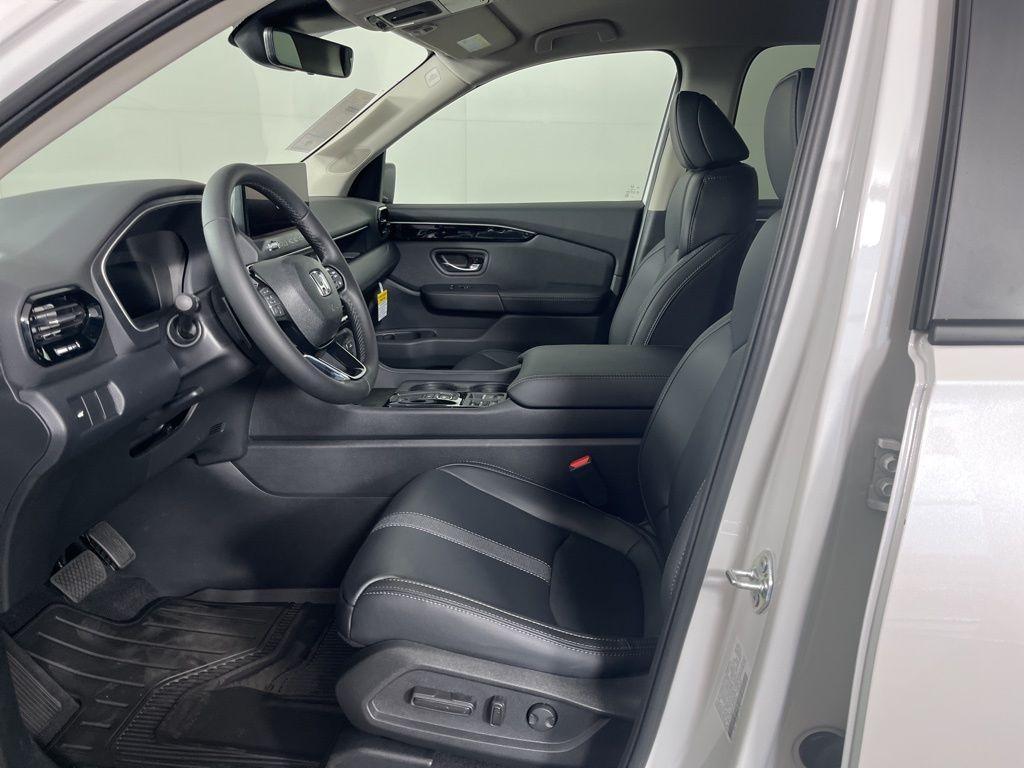 new 2026 Honda Passport car, priced at $46,700