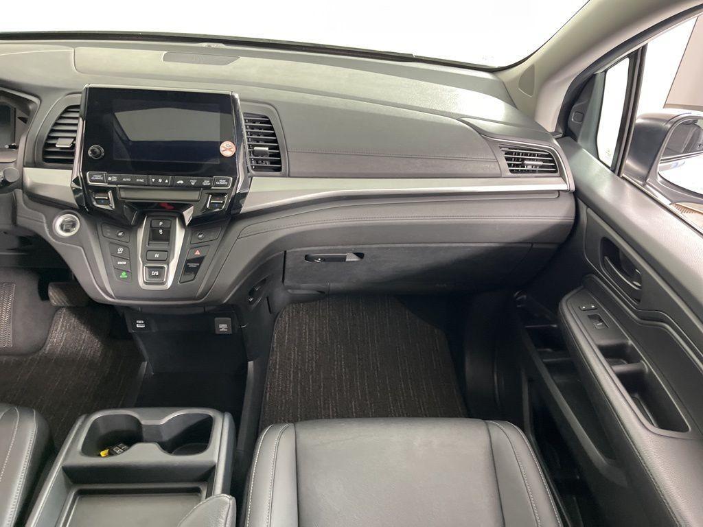 used 2023 Honda Odyssey car, priced at $33,098