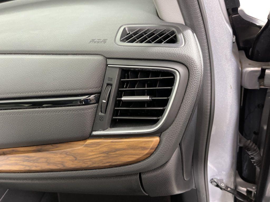 used 2022 Honda CR-V car, priced at $30,900
