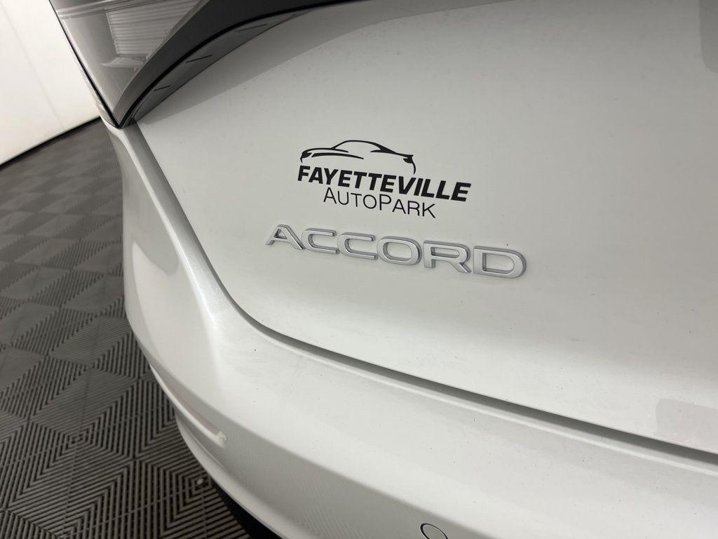 new 2025 Honda Accord Hybrid car, priced at $39,905