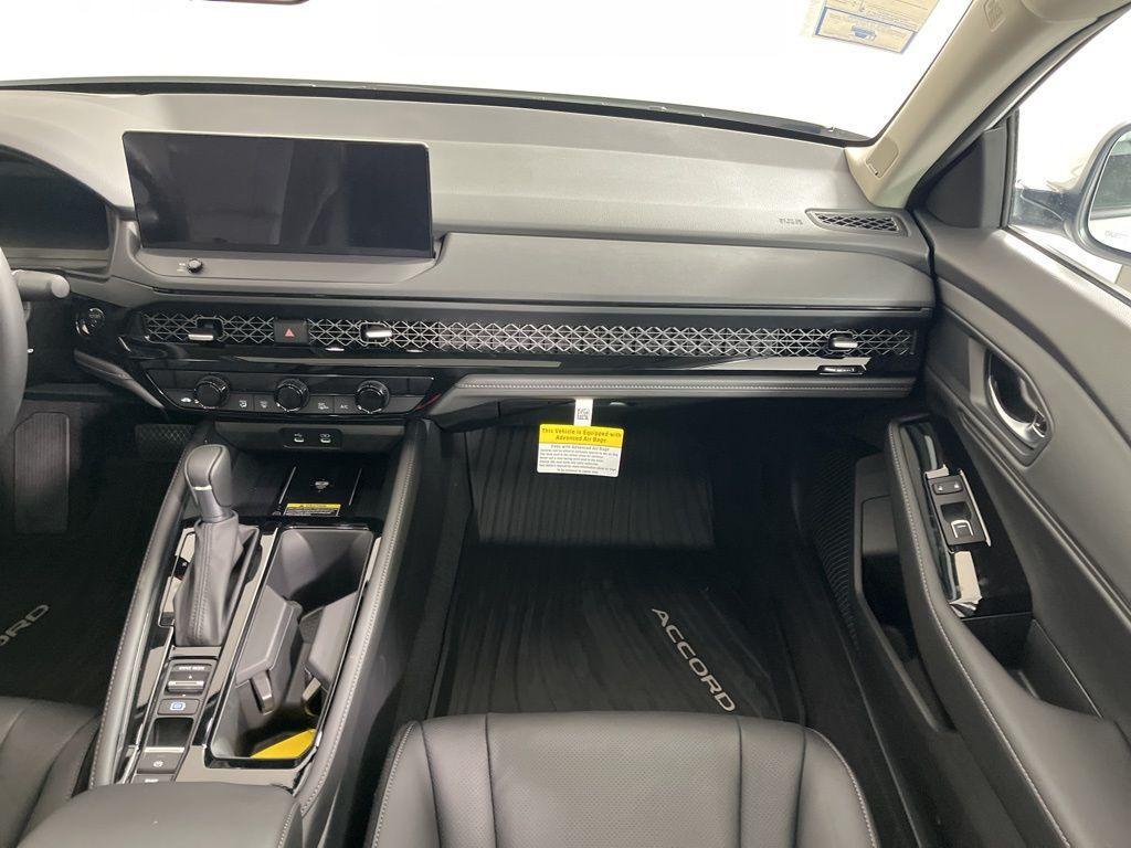 new 2025 Honda Accord Hybrid car, priced at $39,905