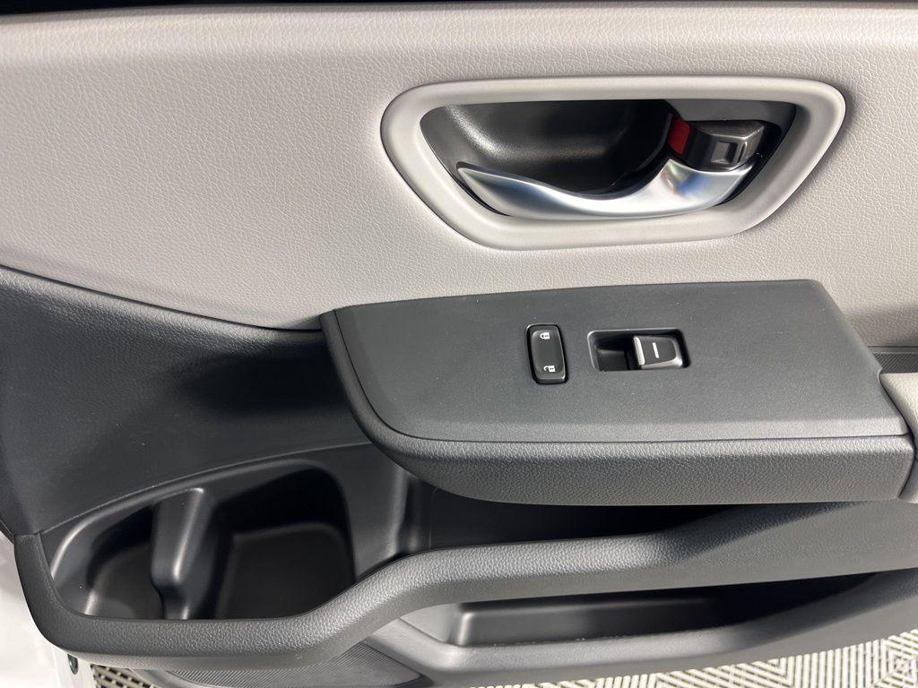 new 2025 Honda Pilot car, priced at $50,395