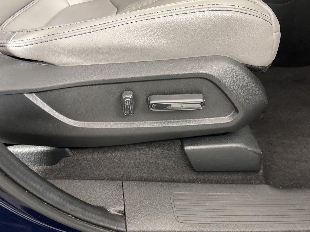 used 2023 Honda Pilot car, priced at $39,948