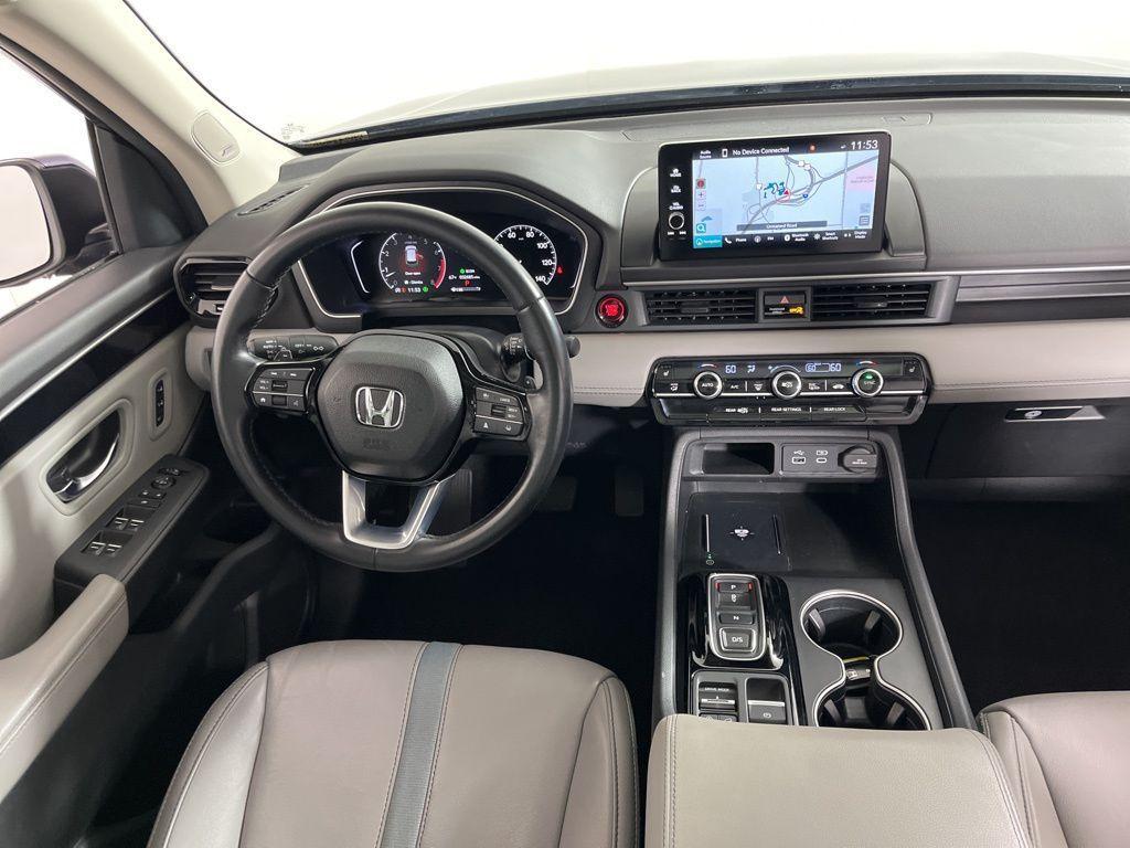 used 2023 Honda Pilot car, priced at $39,948