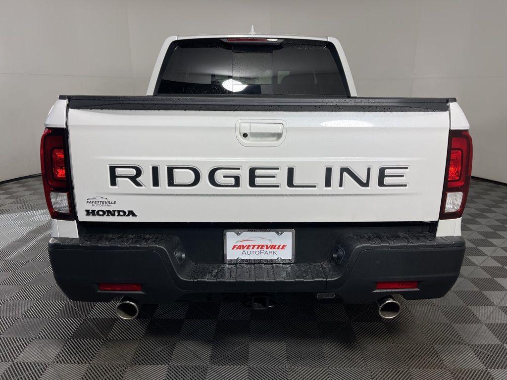 new 2025 Honda Ridgeline car, priced at $45,135