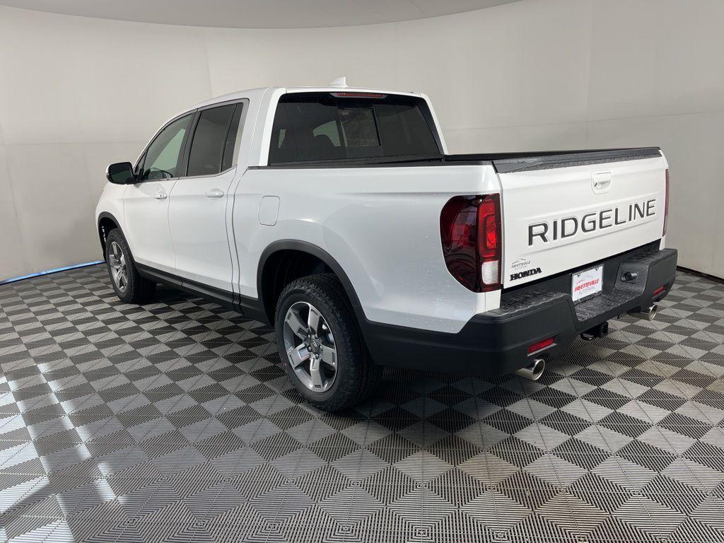 new 2025 Honda Ridgeline car, priced at $45,135