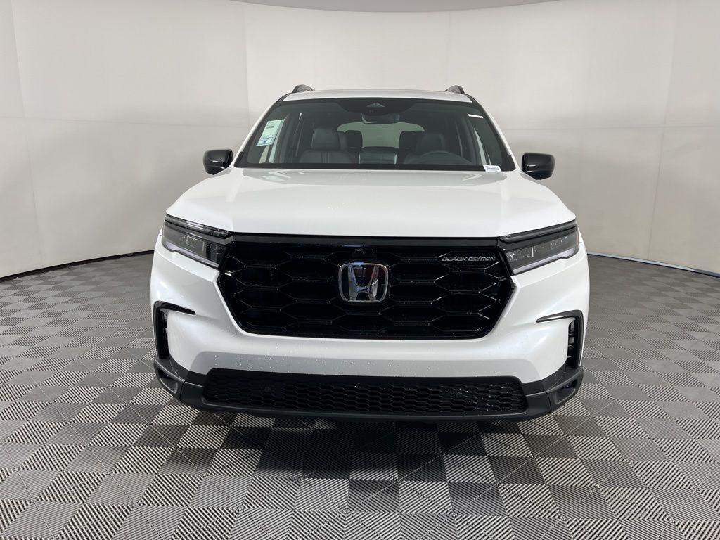 new 2025 Honda Pilot car, priced at $56,430