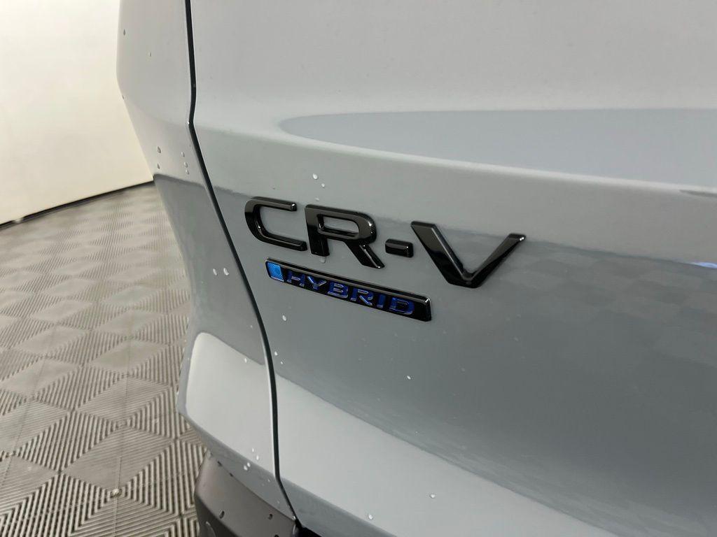 new 2026 Honda CR-V Hybrid car, priced at $40,630