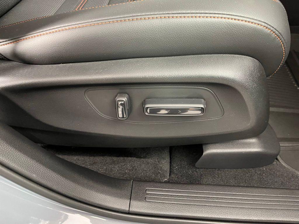 new 2026 Honda CR-V Hybrid car, priced at $40,630