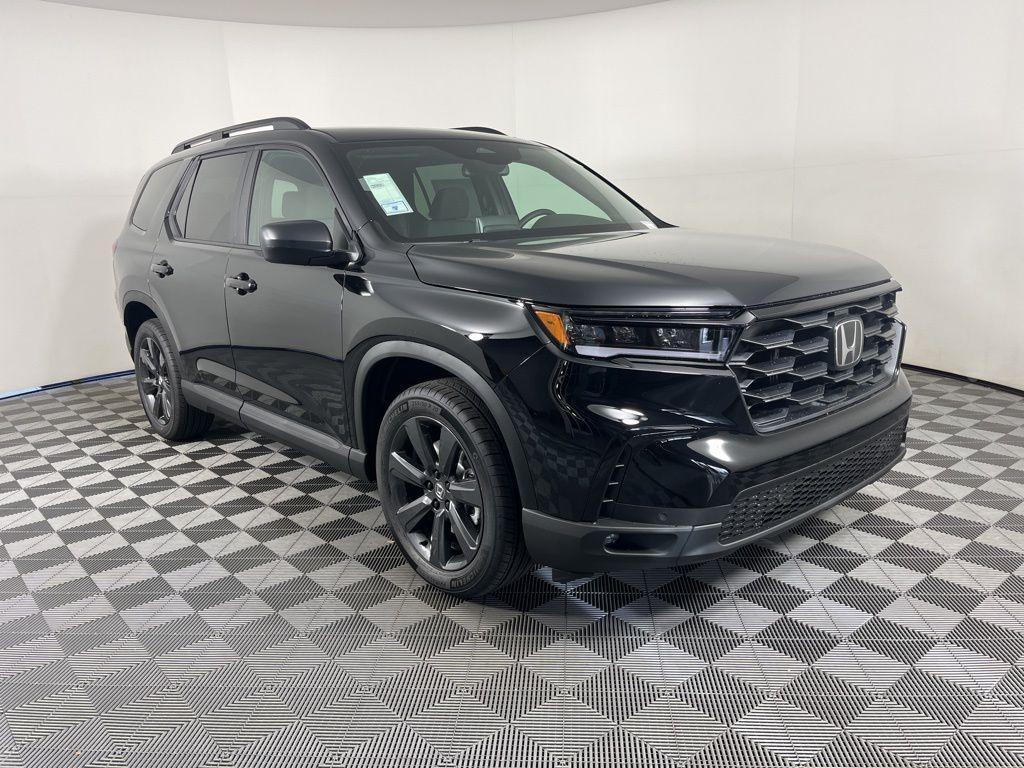 new 2025 Honda Pilot car, priced at $43,695