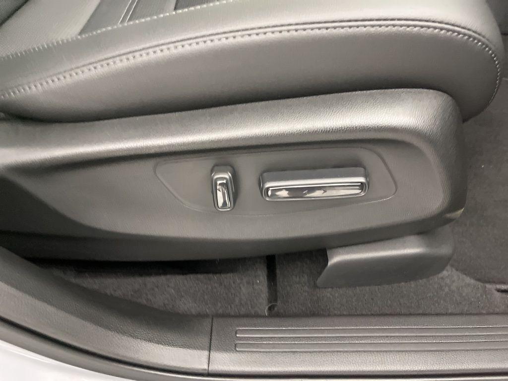 new 2025 Honda CR-V car, priced at $38,350