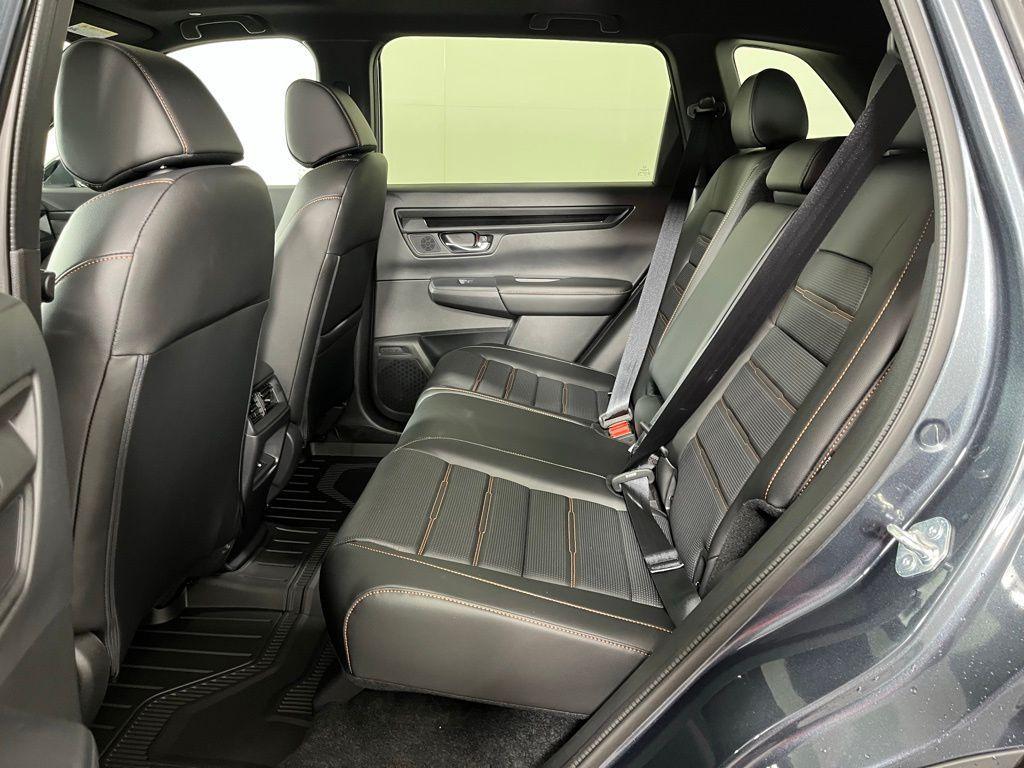 new 2025 Honda CR-V Hybrid car, priced at $39,609
