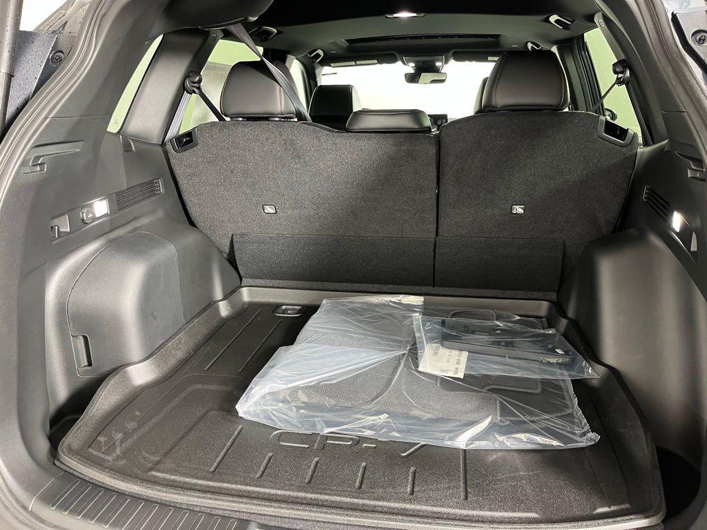 new 2025 Honda CR-V Hybrid car, priced at $39,609