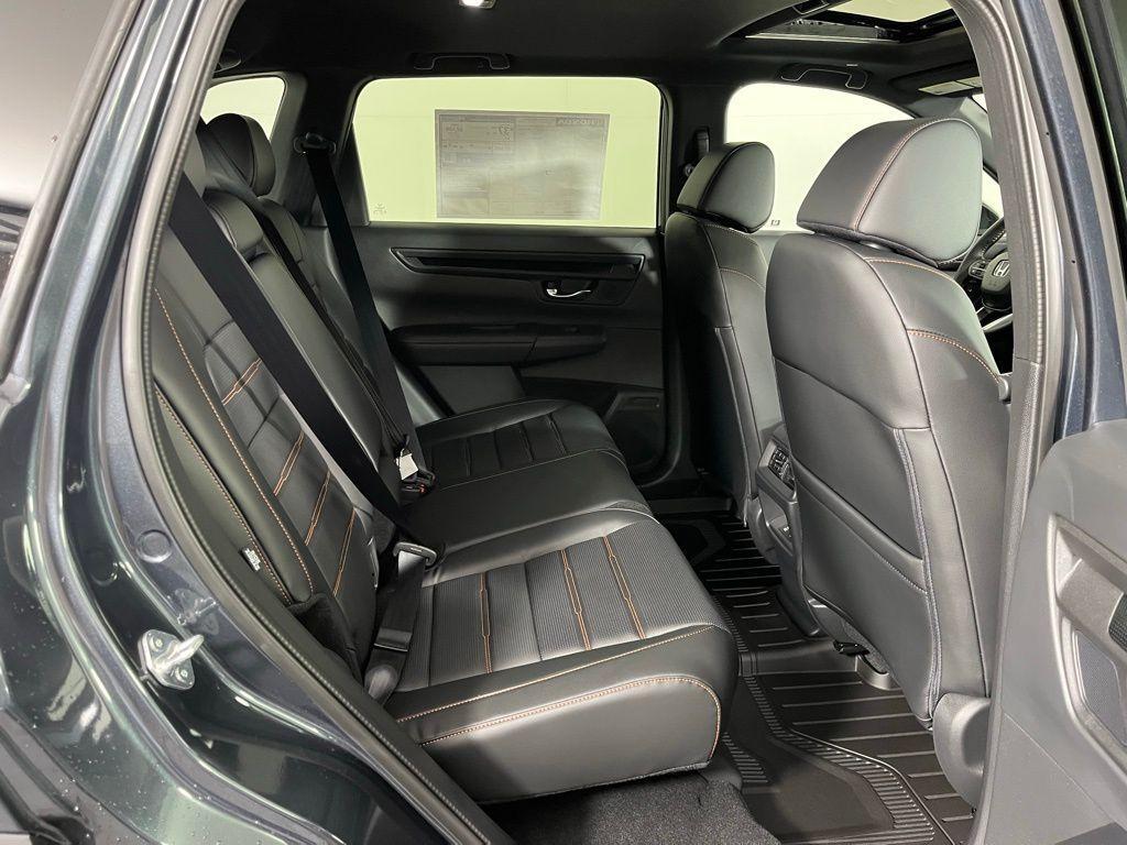 new 2025 Honda CR-V Hybrid car, priced at $39,609