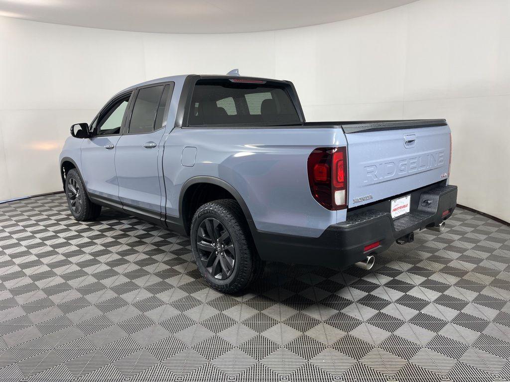 new 2025 Honda Ridgeline car, priced at $42,000