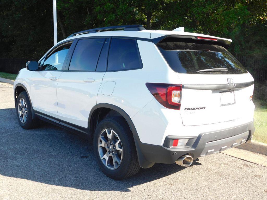 used 2022 Honda Passport car, priced at $34,190