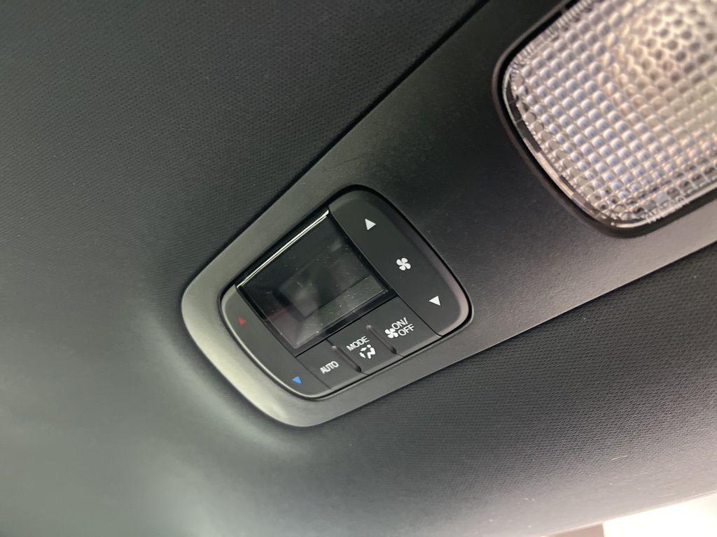 new 2025 Honda Odyssey car, priced at $45,275