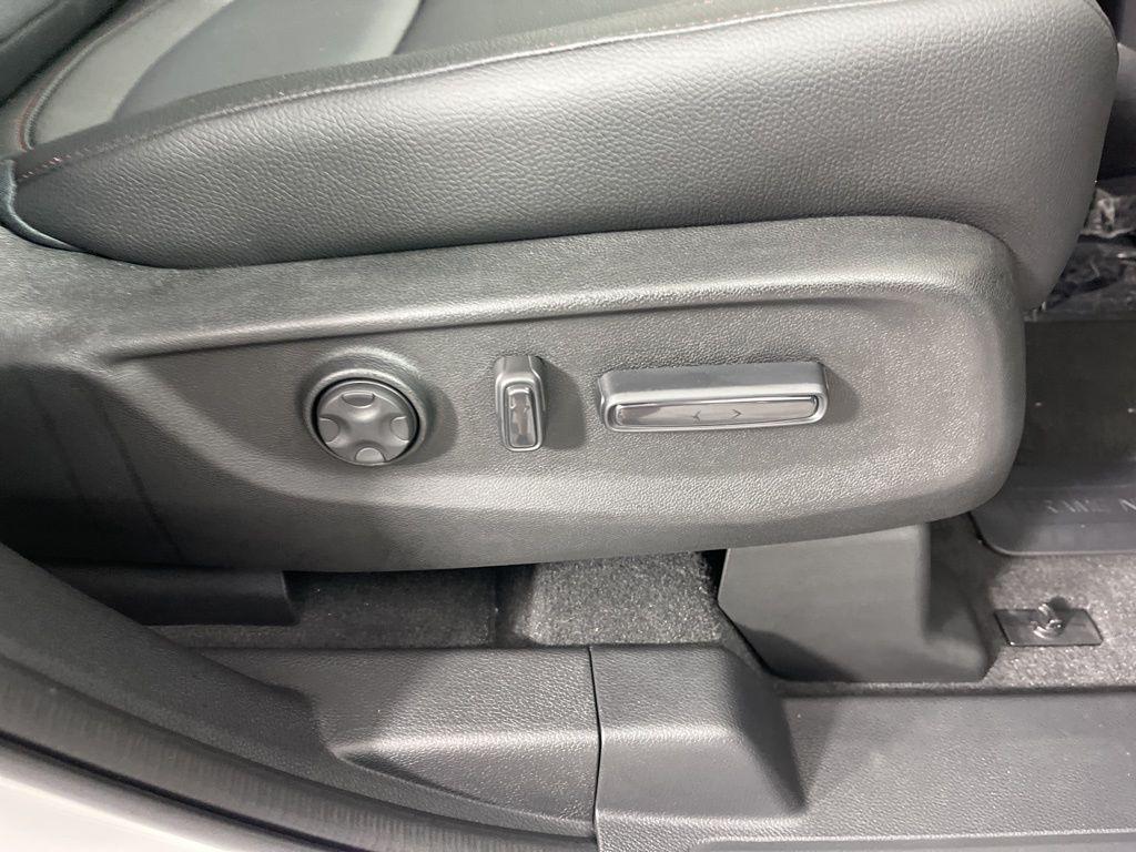 new 2025 Honda Odyssey car, priced at $45,275