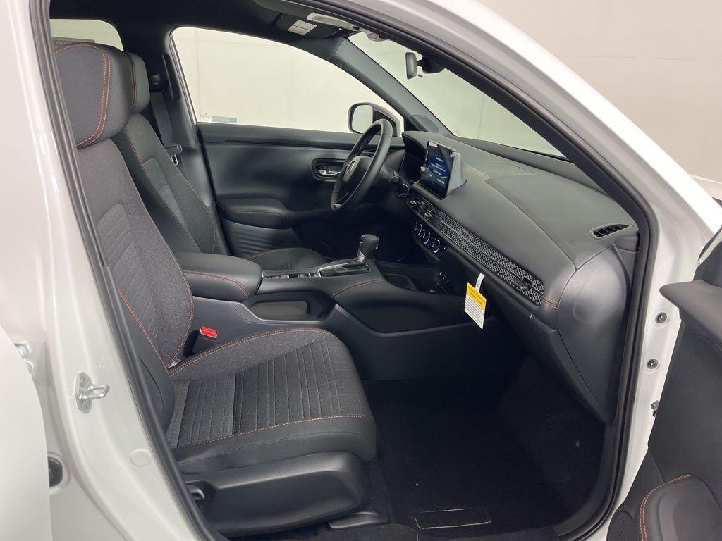 new 2026 Honda HR-V car, priced at $31,405