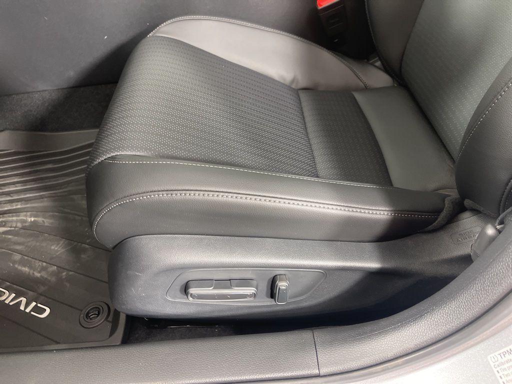 new 2025 Honda Civic Hybrid car, priced at $34,300