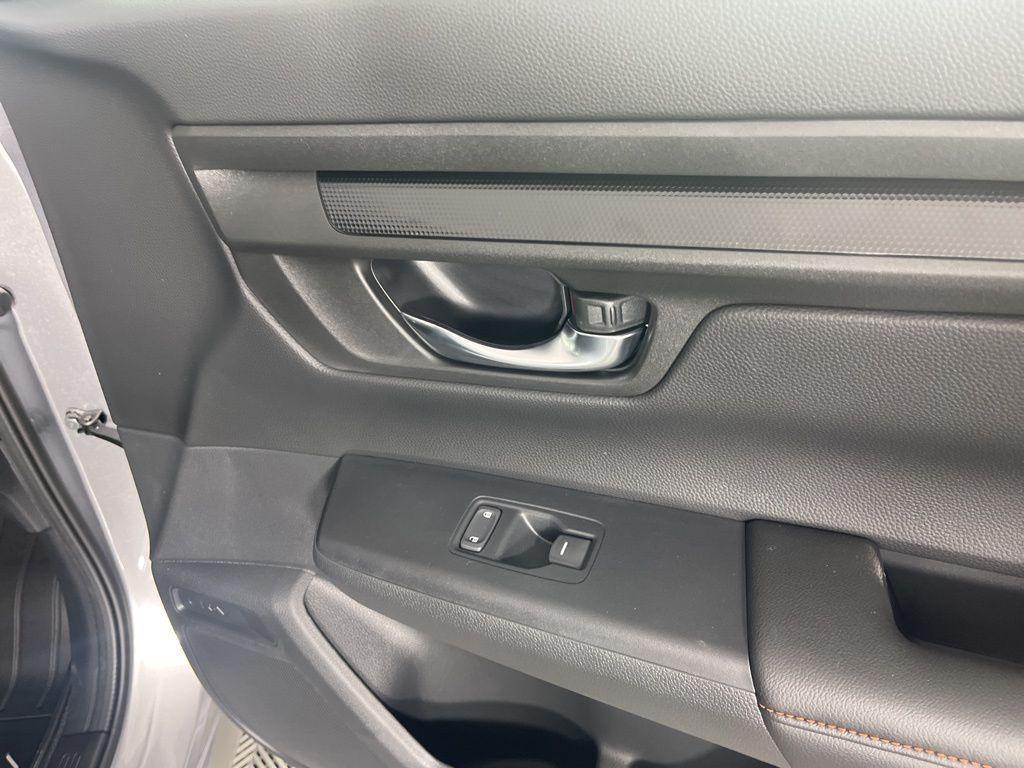 new 2026 Honda CR-V Hybrid car, priced at $41,675