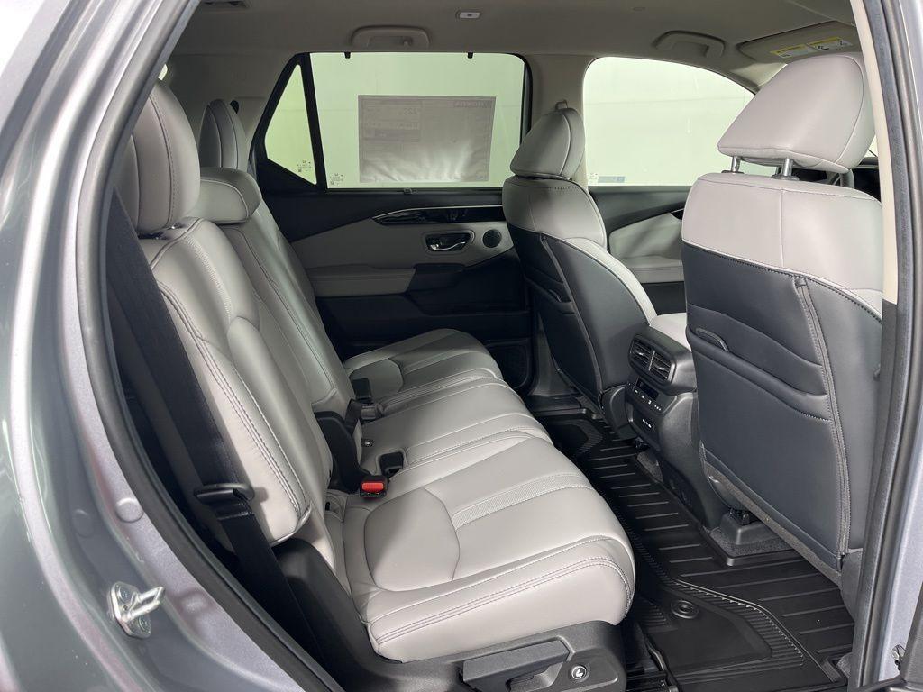 new 2025 Honda Pilot car, priced at $46,430