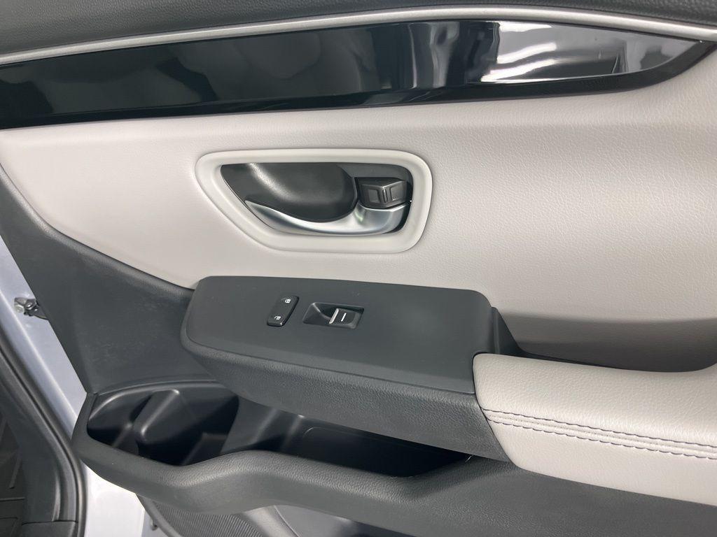 new 2025 Honda Pilot car, priced at $46,430